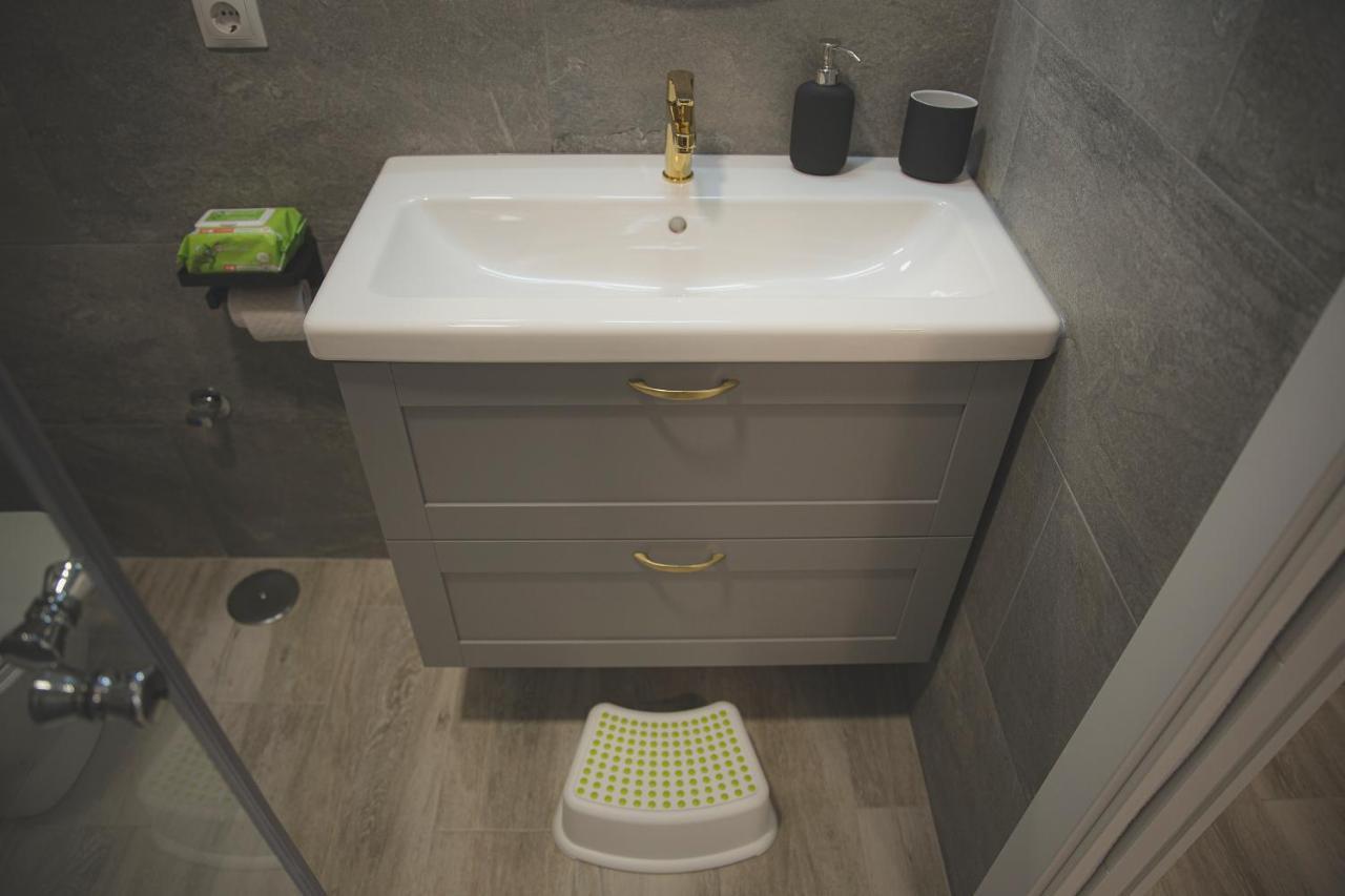 Acogedor Apartamento En Triana Seville Ngoại thất bức ảnh